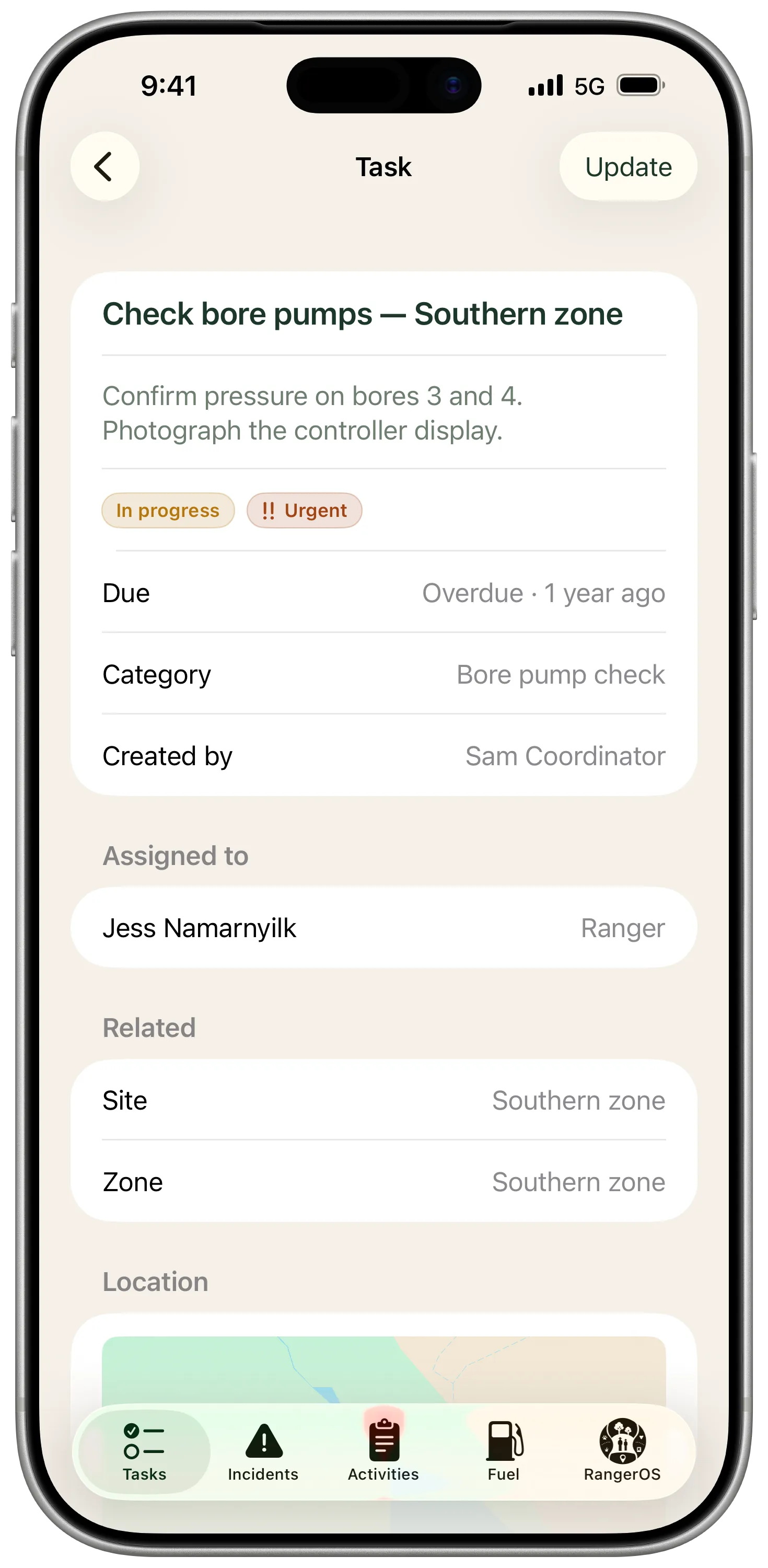 RangerOS Mobile task detail screen with notes, photos and status updates